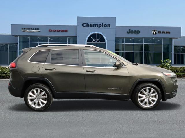 used 2014 Jeep Cherokee car, priced at $13,998