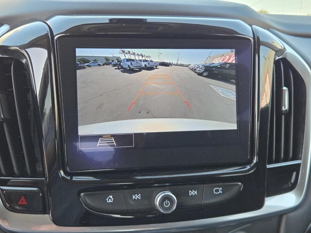 used 2021 Chevrolet Traverse car, priced at $23,928