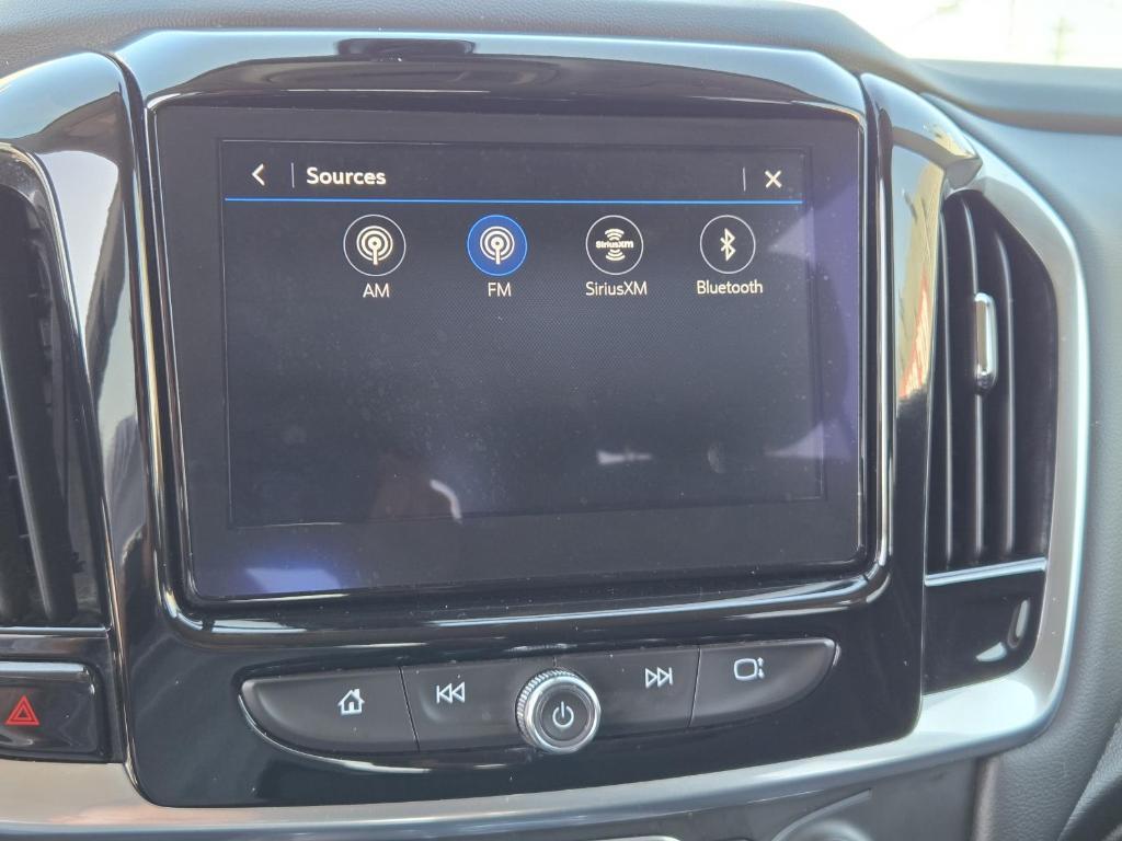 used 2021 Chevrolet Traverse car, priced at $23,928