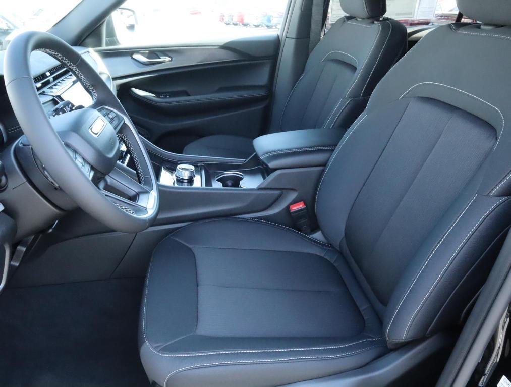 new 2025 Jeep Grand Cherokee L car, priced at $42,175