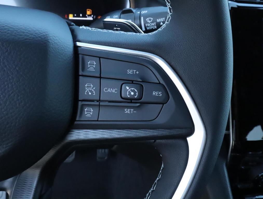 new 2025 Jeep Grand Cherokee L car, priced at $42,175