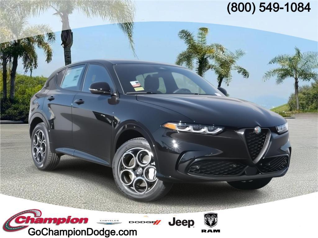 new 2025 Alfa Romeo Tonale car, priced at $50,725