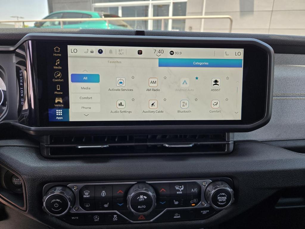 new 2025 Jeep Gladiator car, priced at $48,735