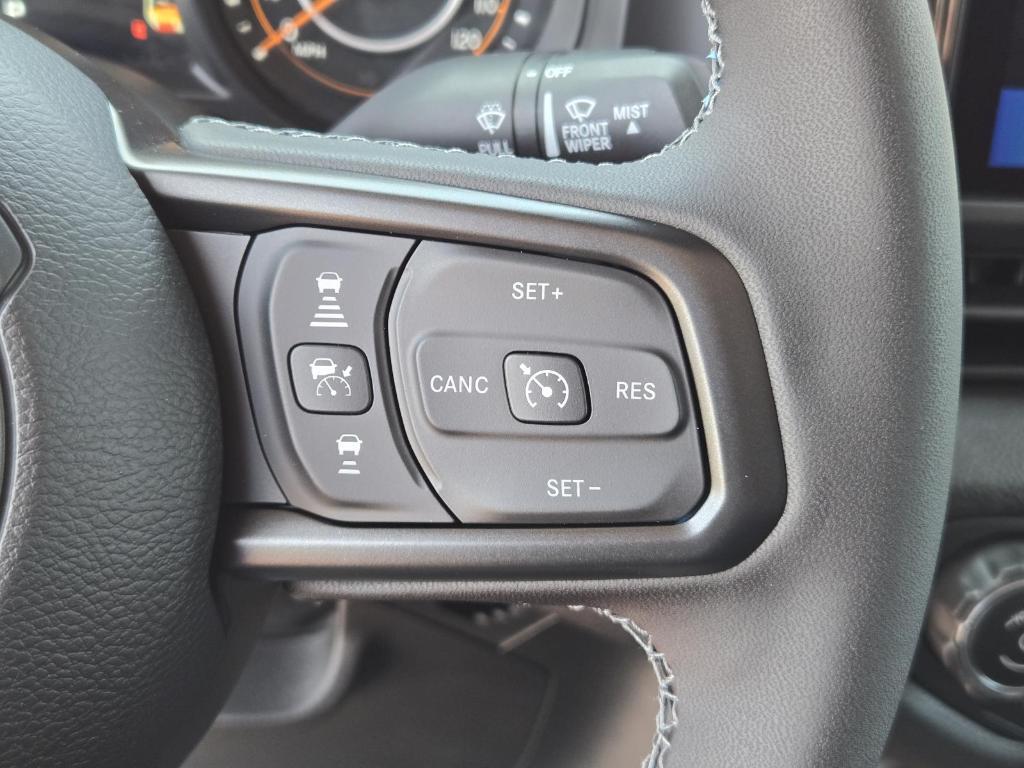 new 2025 Jeep Gladiator car, priced at $48,735