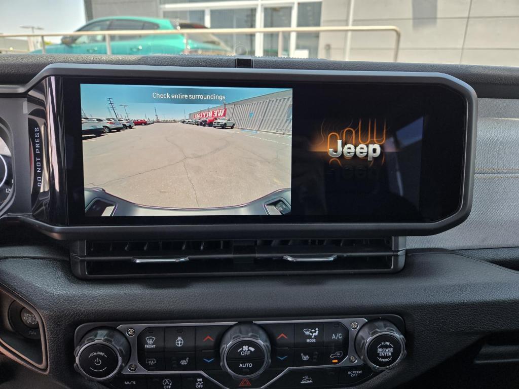 new 2025 Jeep Gladiator car, priced at $48,735
