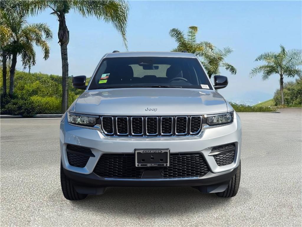 new 2025 Jeep Grand Cherokee car, priced at $36,625