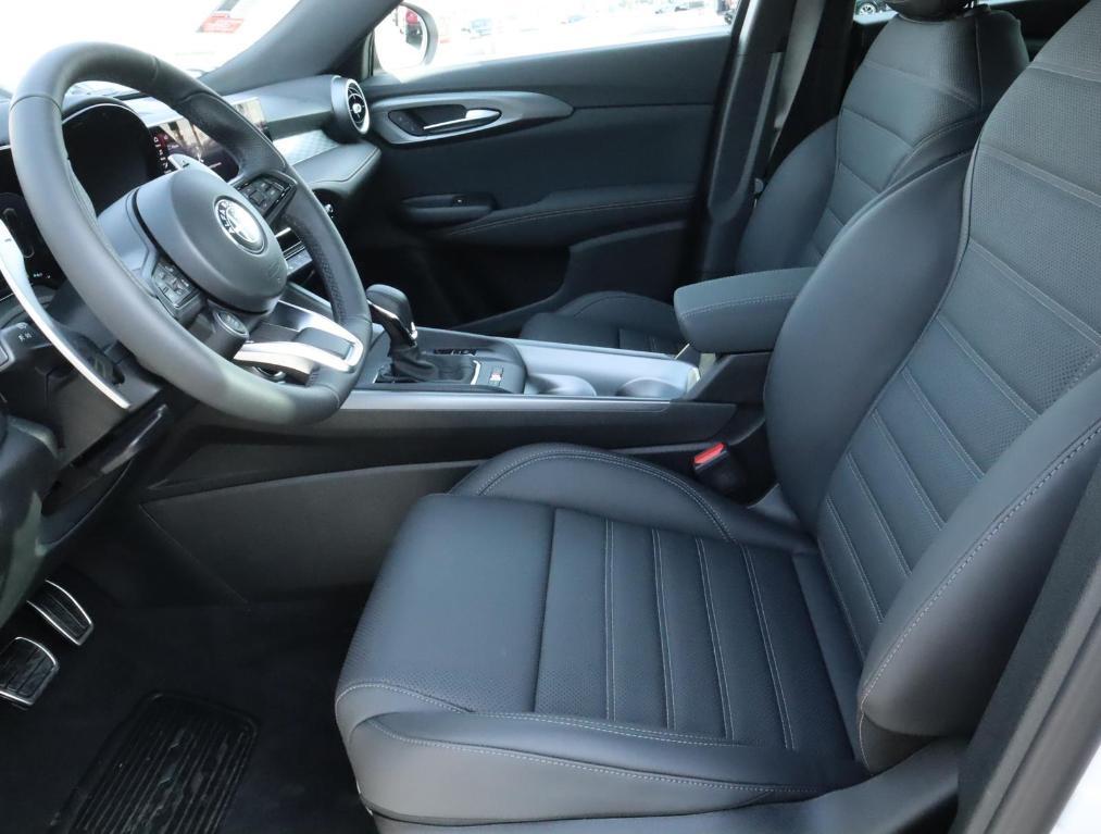 new 2025 Alfa Romeo Tonale car, priced at $54,430