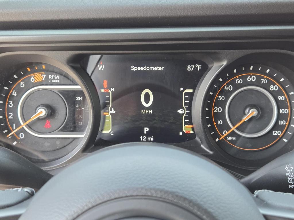 new 2025 Jeep Wrangler car, priced at $72,490