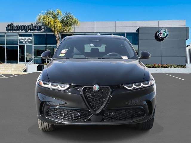 new 2025 Alfa Romeo Tonale car