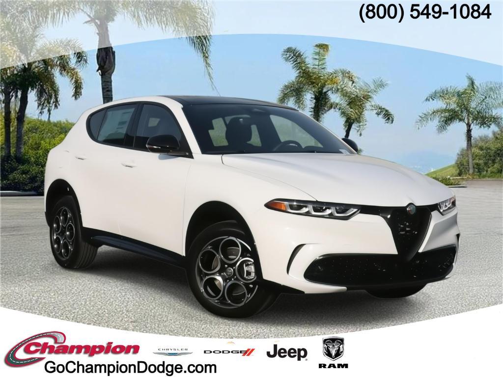 new 2025 Alfa Romeo Tonale car, priced at $39,930