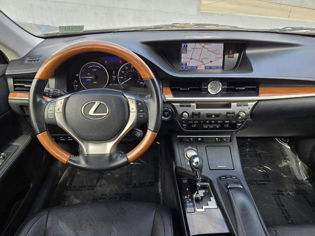 used 2013 Lexus ES 300h car, priced at $14,997