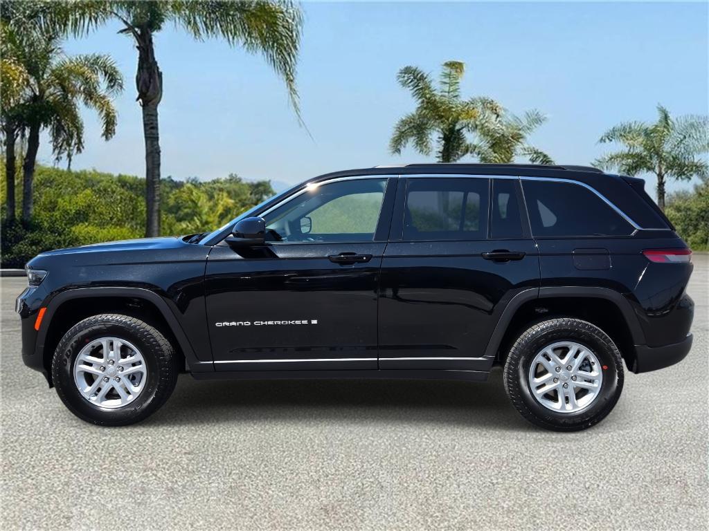 new 2025 Jeep Grand Cherokee car, priced at $36,625