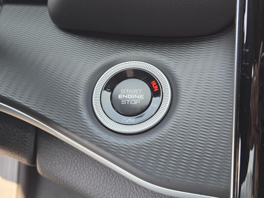 new 2025 Jeep Grand Cherokee L car, priced at $46,730