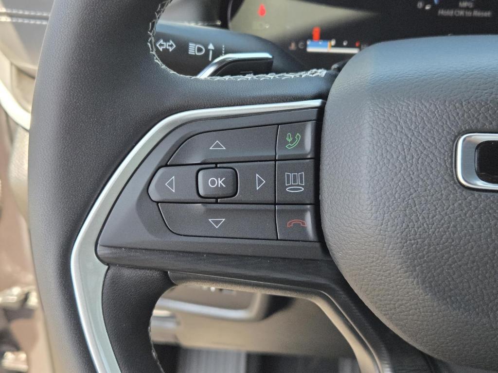 new 2025 Jeep Grand Cherokee L car, priced at $46,730