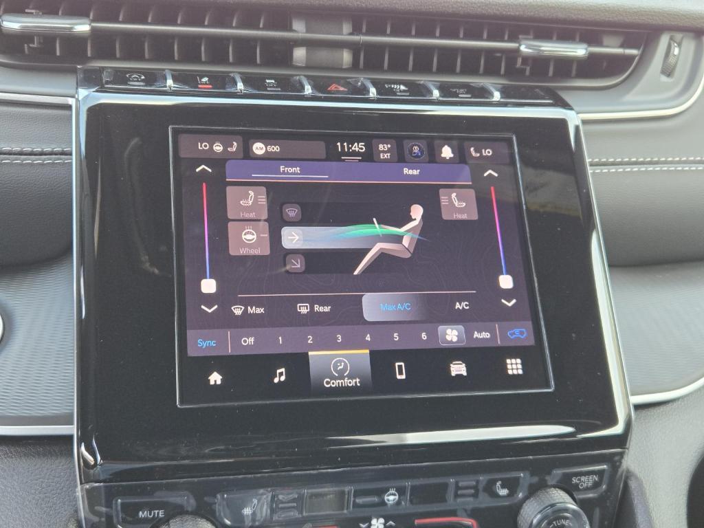 new 2025 Jeep Grand Cherokee L car, priced at $44,875