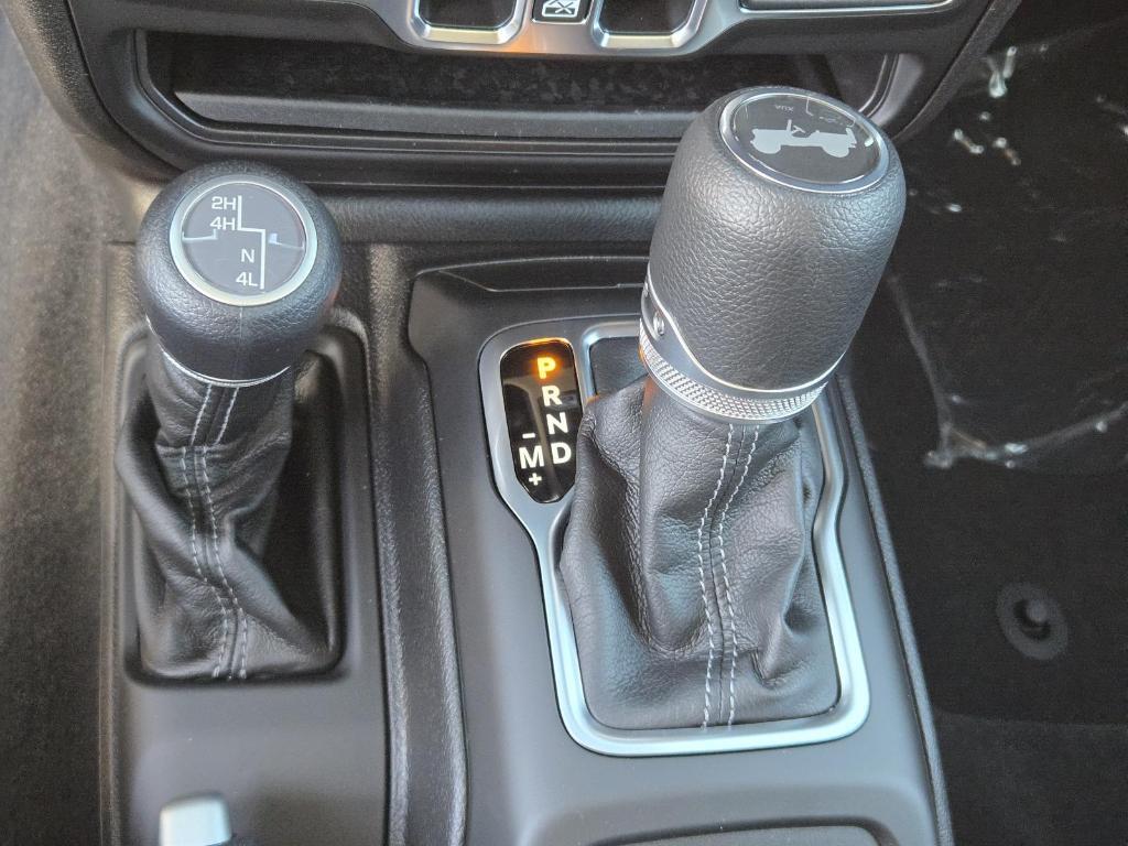 new 2025 Jeep Wrangler car, priced at $58,040