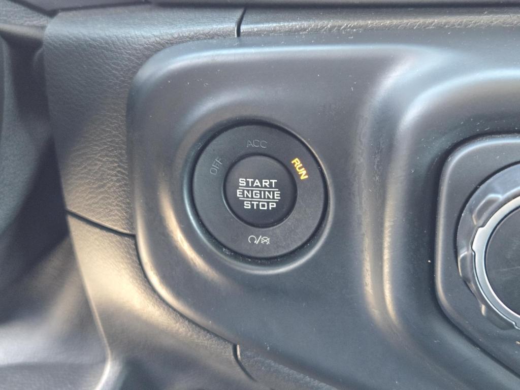 used 2021 Jeep Wrangler Unlimited car, priced at $28,998