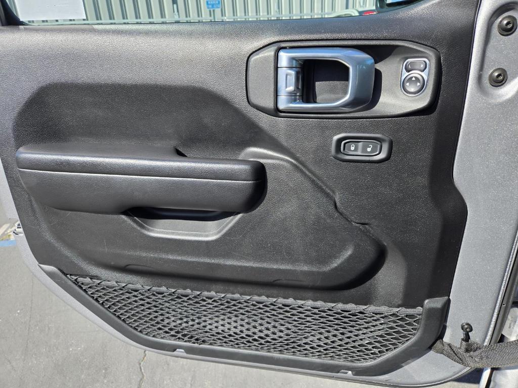 used 2021 Jeep Wrangler Unlimited car, priced at $28,998