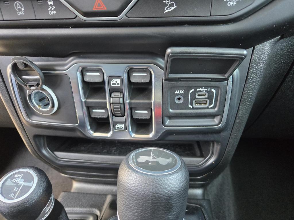 used 2021 Jeep Wrangler Unlimited car, priced at $28,998