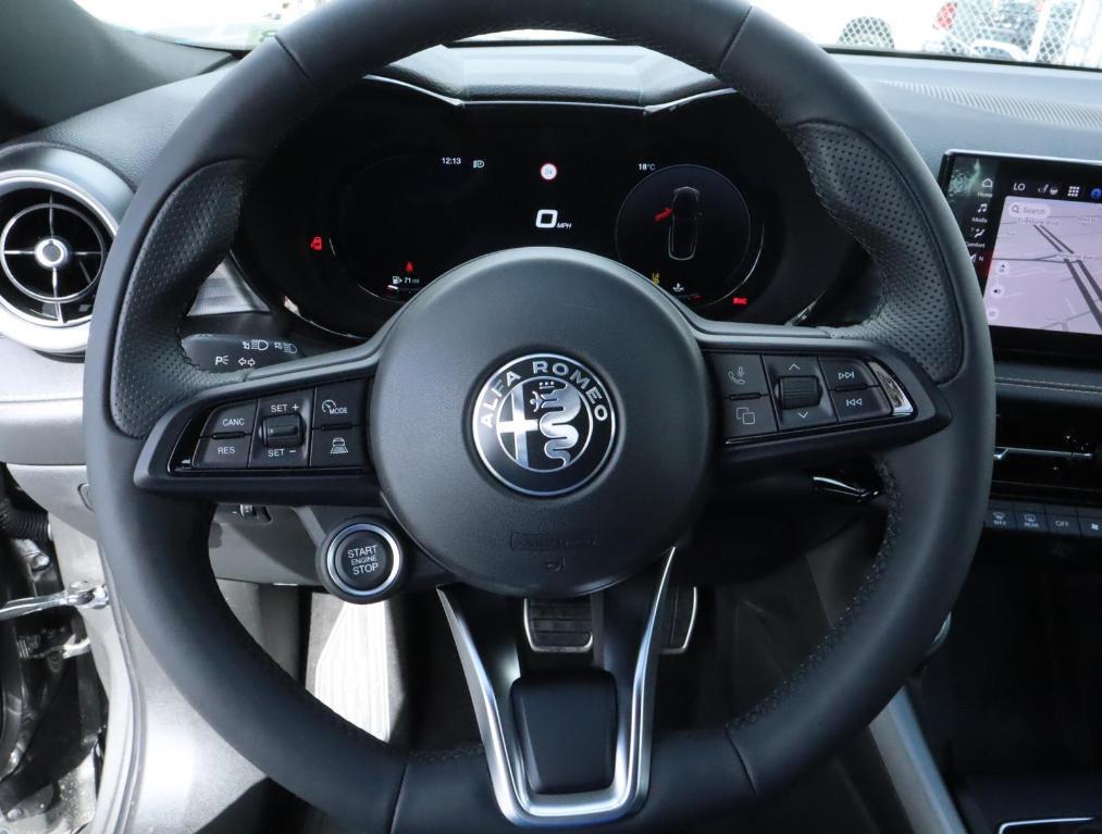 new 2025 Alfa Romeo Tonale car, priced at $42,625