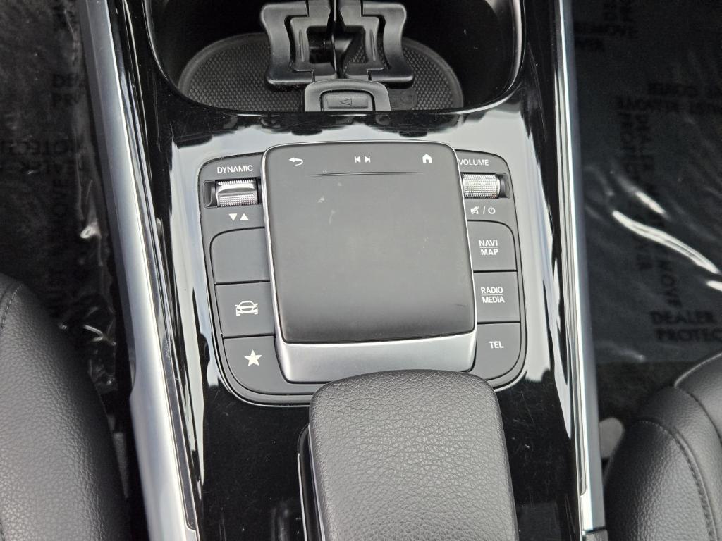 used 2022 Mercedes-Benz GLB 250 car, priced at $31,557