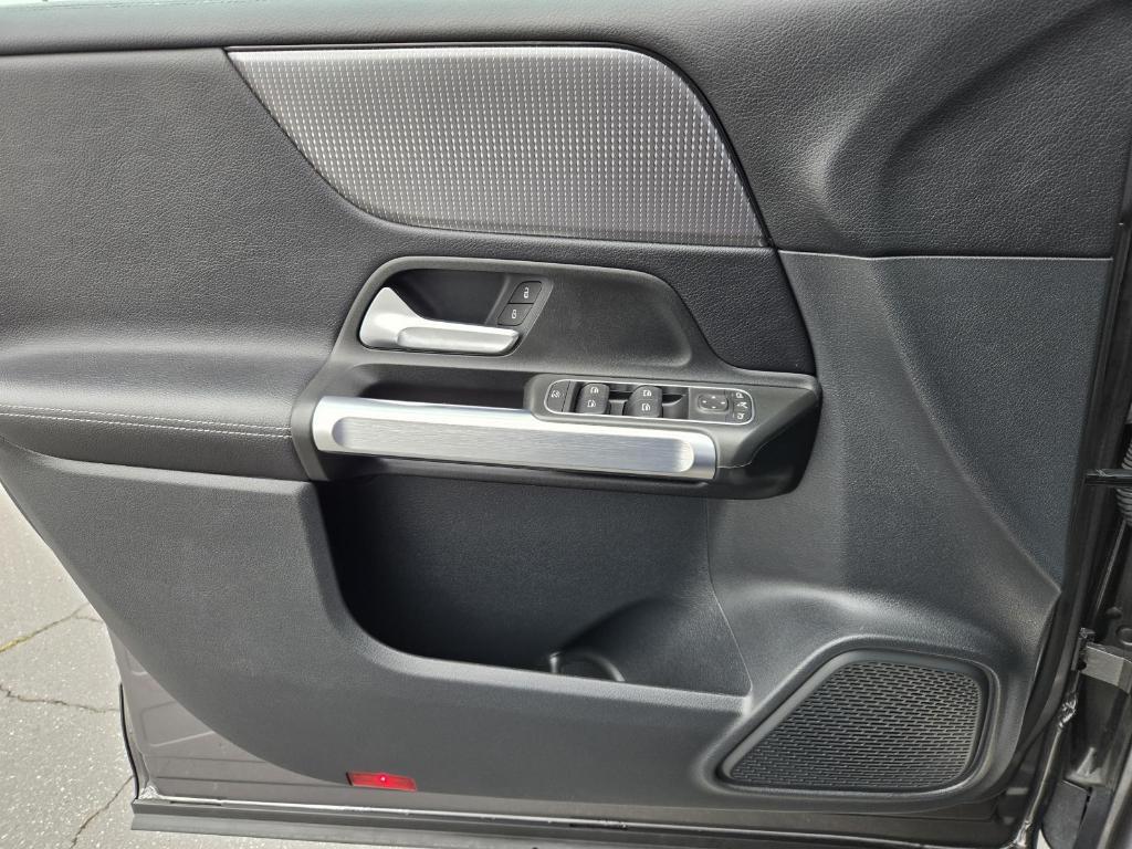 used 2022 Mercedes-Benz GLB 250 car, priced at $31,557