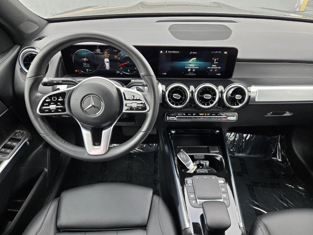 used 2022 Mercedes-Benz GLB 250 car, priced at $31,557