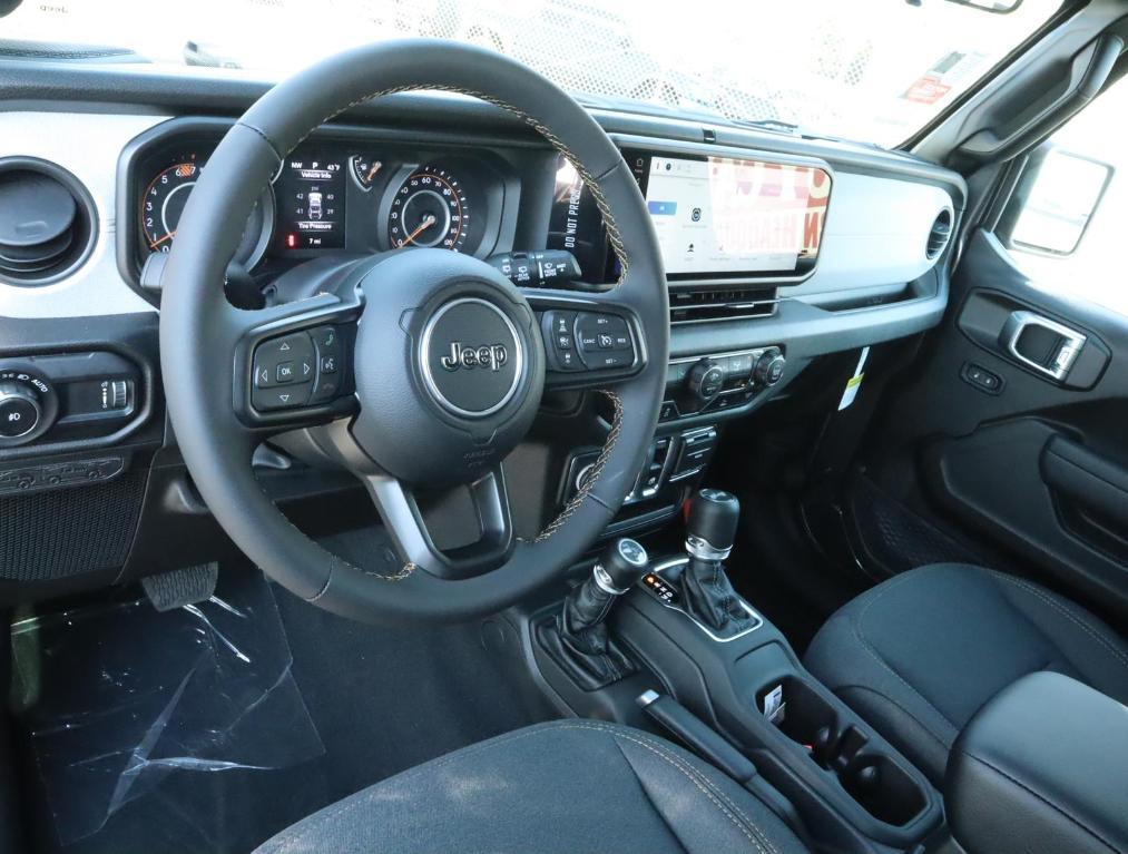 new 2025 Jeep Wrangler car, priced at $43,575