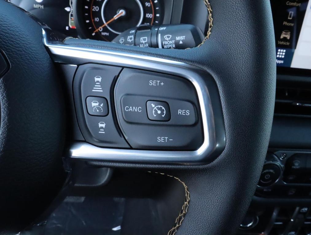 new 2025 Jeep Wrangler car, priced at $55,950