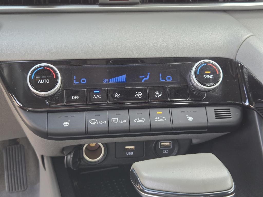 used 2021 Hyundai Elantra car, priced at $15,990