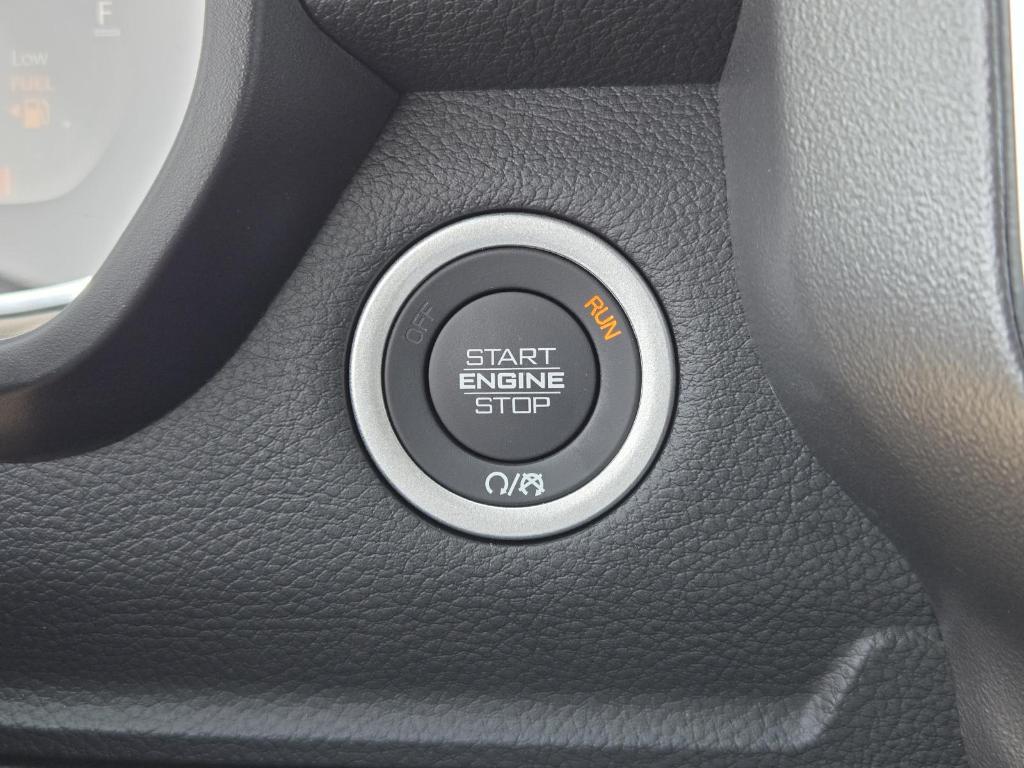 new 2025 Ram 1500 car, priced at $62,280