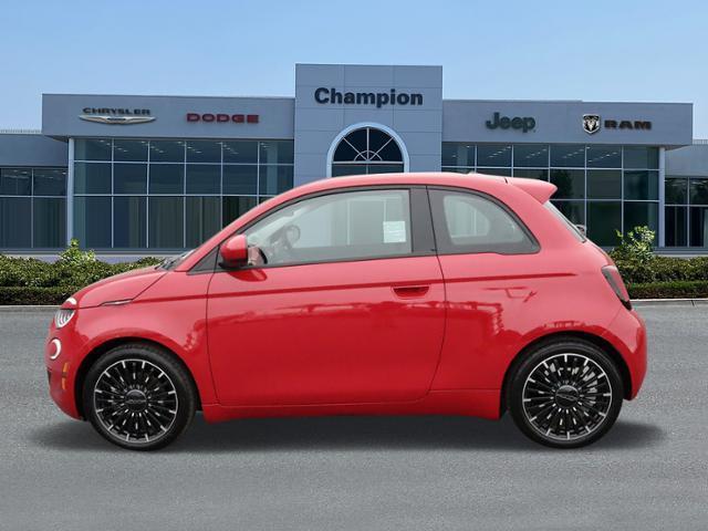 new 2024 FIAT 500e car