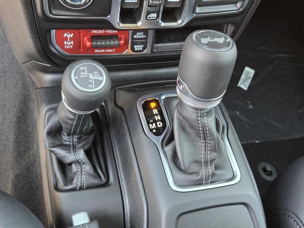 new 2025 Jeep Wrangler car, priced at $72,490