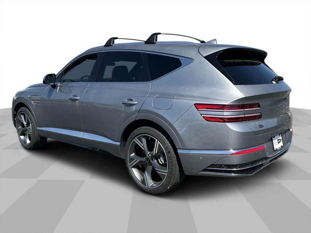 new 2025 Genesis GV80 car, priced at $83,143