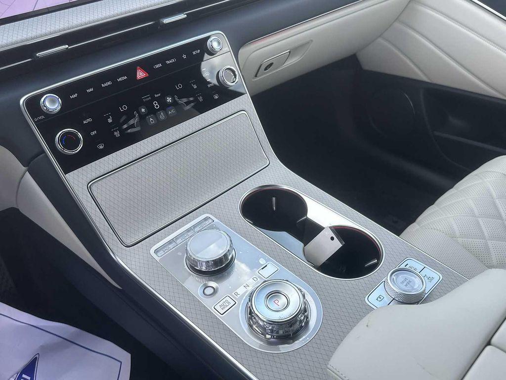 new 2025 Genesis GV80 car, priced at $83,438