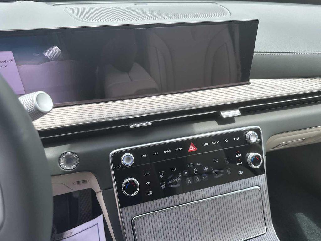 new 2025 Genesis GV80 car, priced at $77,404