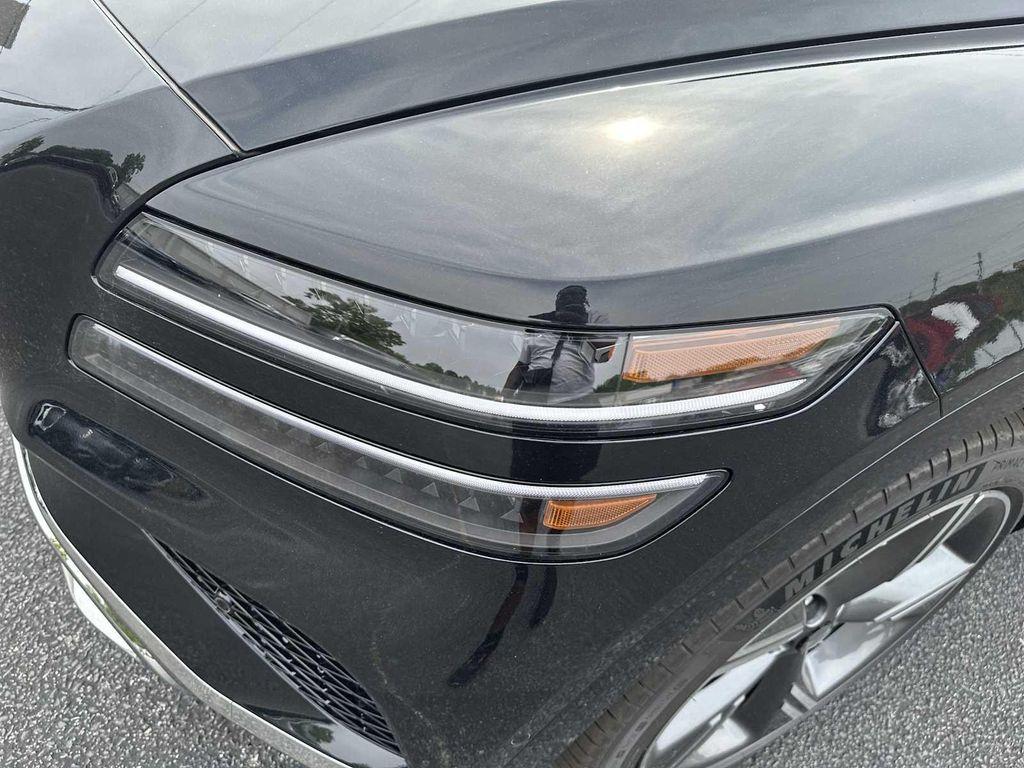 new 2025 Genesis GV80 car, priced at $83,463