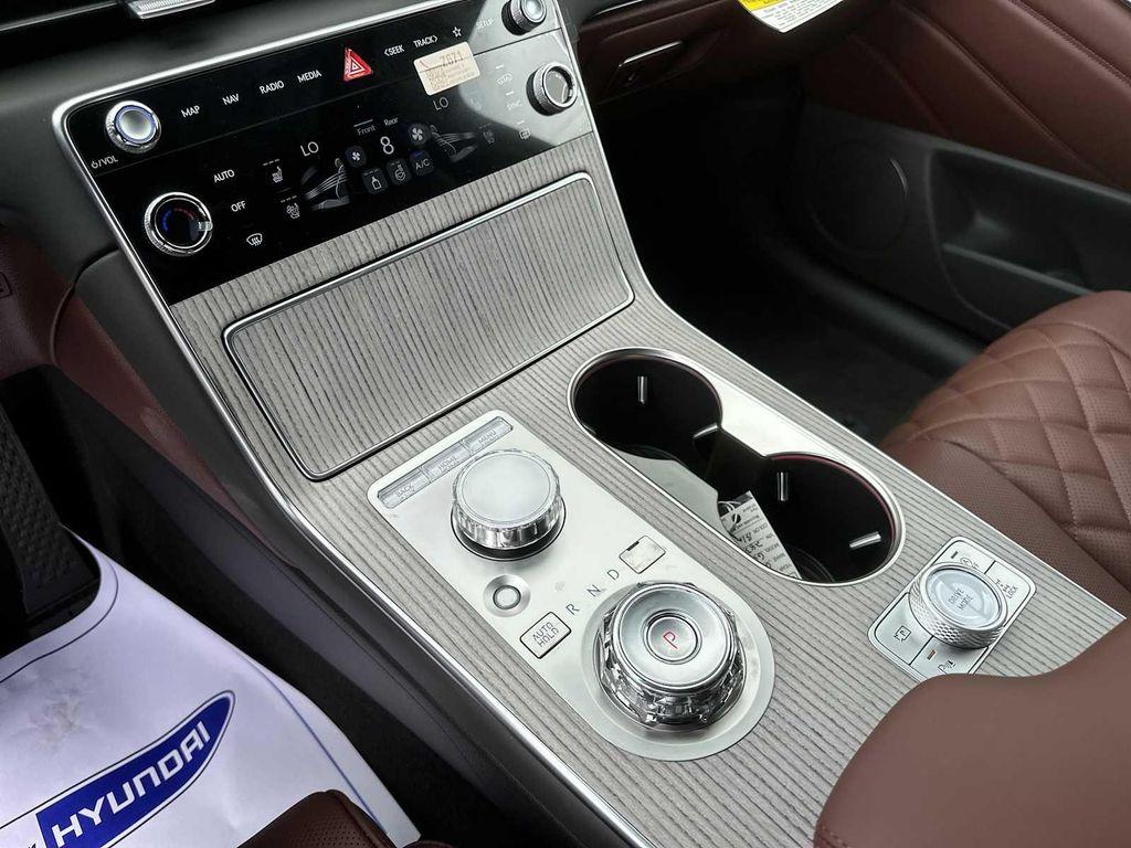 new 2025 Genesis GV80 car, priced at $82,904