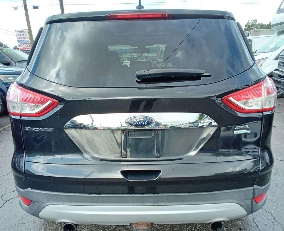 used 2013 Ford Escape car, priced at $5,999
