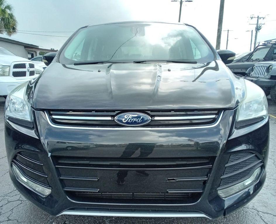 used 2013 Ford Escape car, priced at $5,999