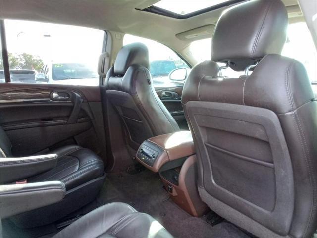 used 2014 Buick Enclave car, priced at $7,999