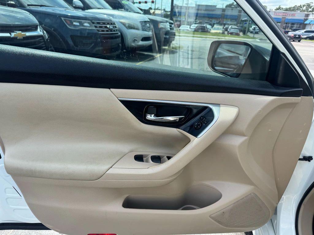 used 2014 Nissan Altima car, priced at $5,999