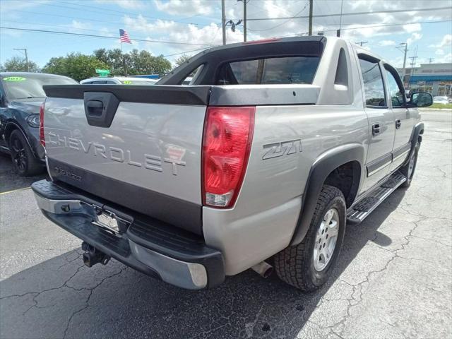 used 2004 Chevrolet Avalanche car, priced at $8,499