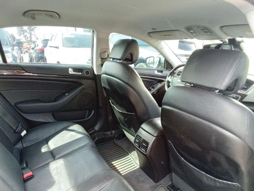used 2014 Kia Cadenza car, priced at $4,999