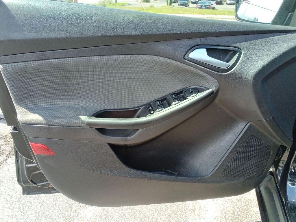 used 2014 Ford Focus car, priced at $4,999