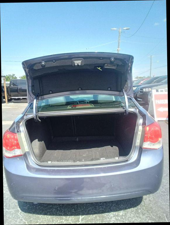 used 2013 Chevrolet Cruze car, priced at $6,499