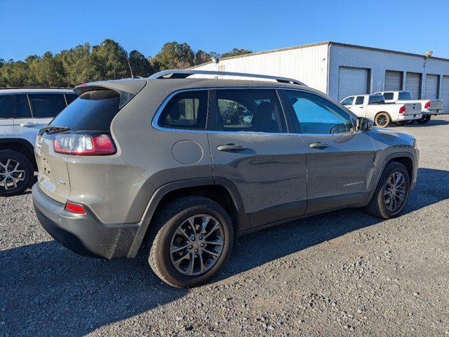 used 2020 Jeep Cherokee car, priced at $15,977