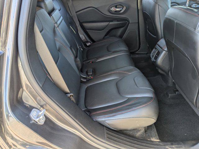 used 2015 Jeep Cherokee car