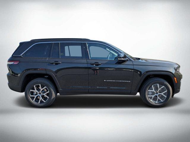 new 2024 Jeep Grand Cherokee car, priced at $44,135