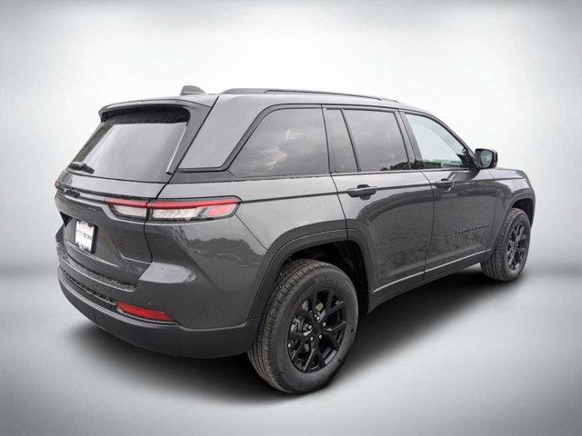 new 2025 Jeep Grand Cherokee car, priced at $45,025